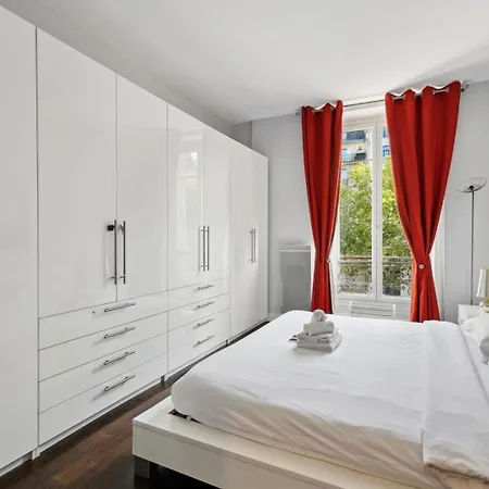 Bnbnook - Stylish 1br - Heart Of Golden Triangle Appartamento Parigi