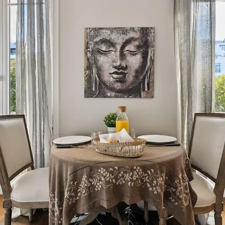 Appartamento Bnbnook - Stylish 1br - Heart Of Golden Triangle *